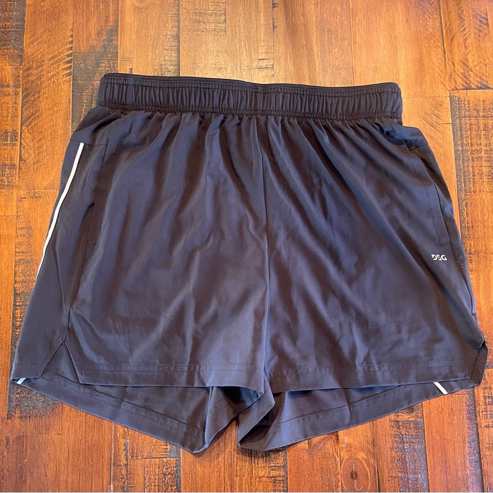 DSG Men's Black Athletic Shorts